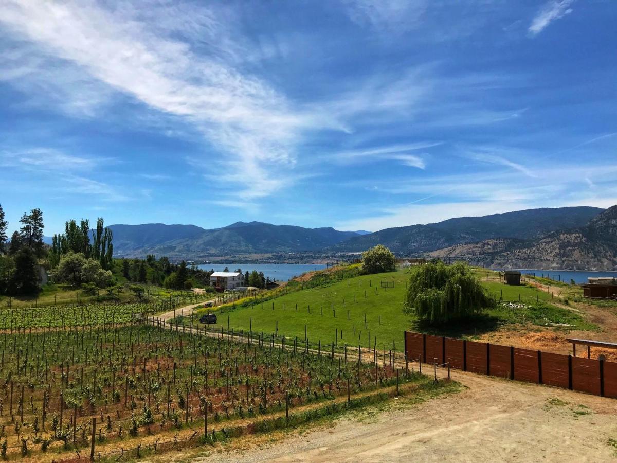 Wesbert Winery & Guest Suites Penticton Exterior photo